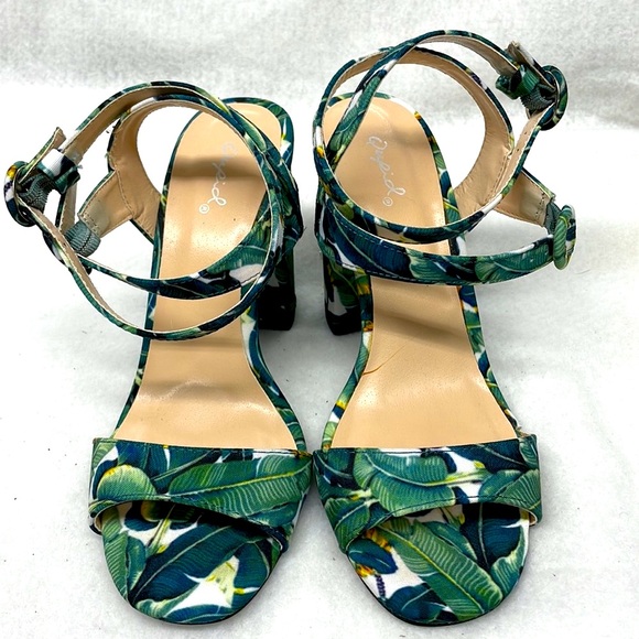 Qupid new strap around the ankle block heels ladies sz 7.5 - Picture 4 of 8